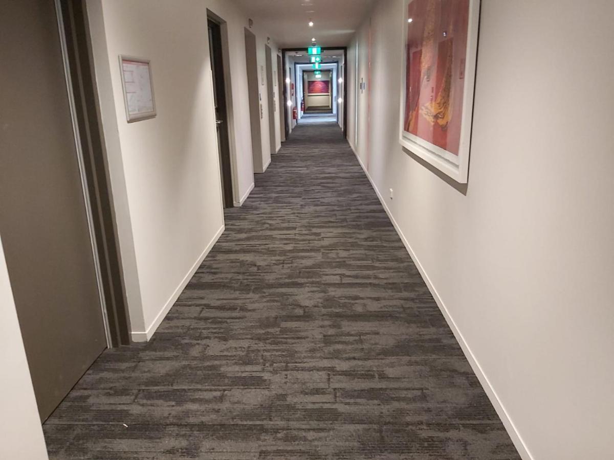 Luxury 2 Bedroom Suite Near Adelaide With A Car Park Broadview ภายนอก รูปภาพ